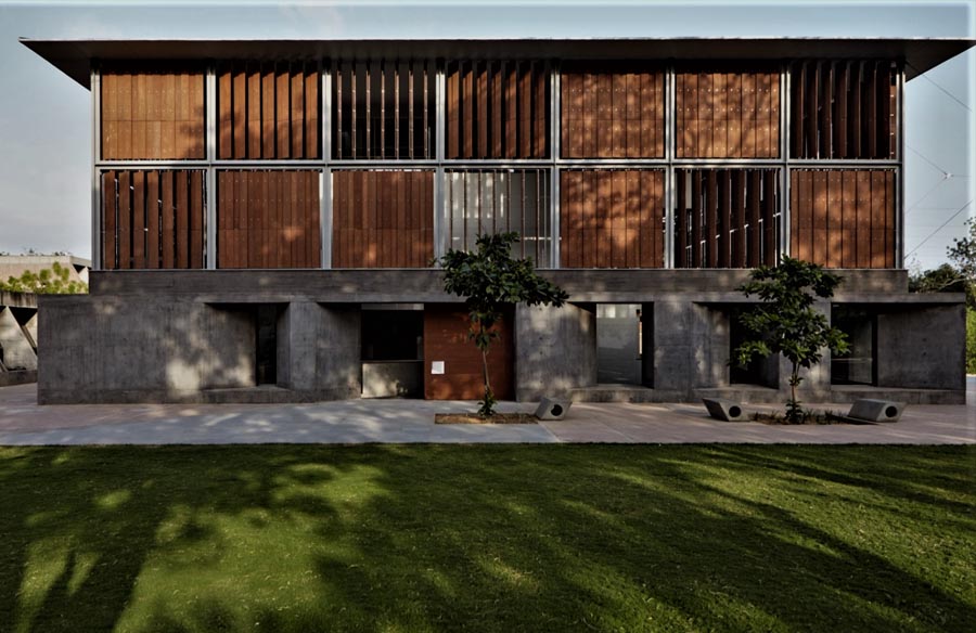 15 Best universities in India for Masters in Interior Design